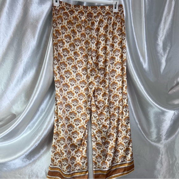 Show Me Your Mumu Retro Inspired Queen of Hearts Pants Small - Picture 2 of 9